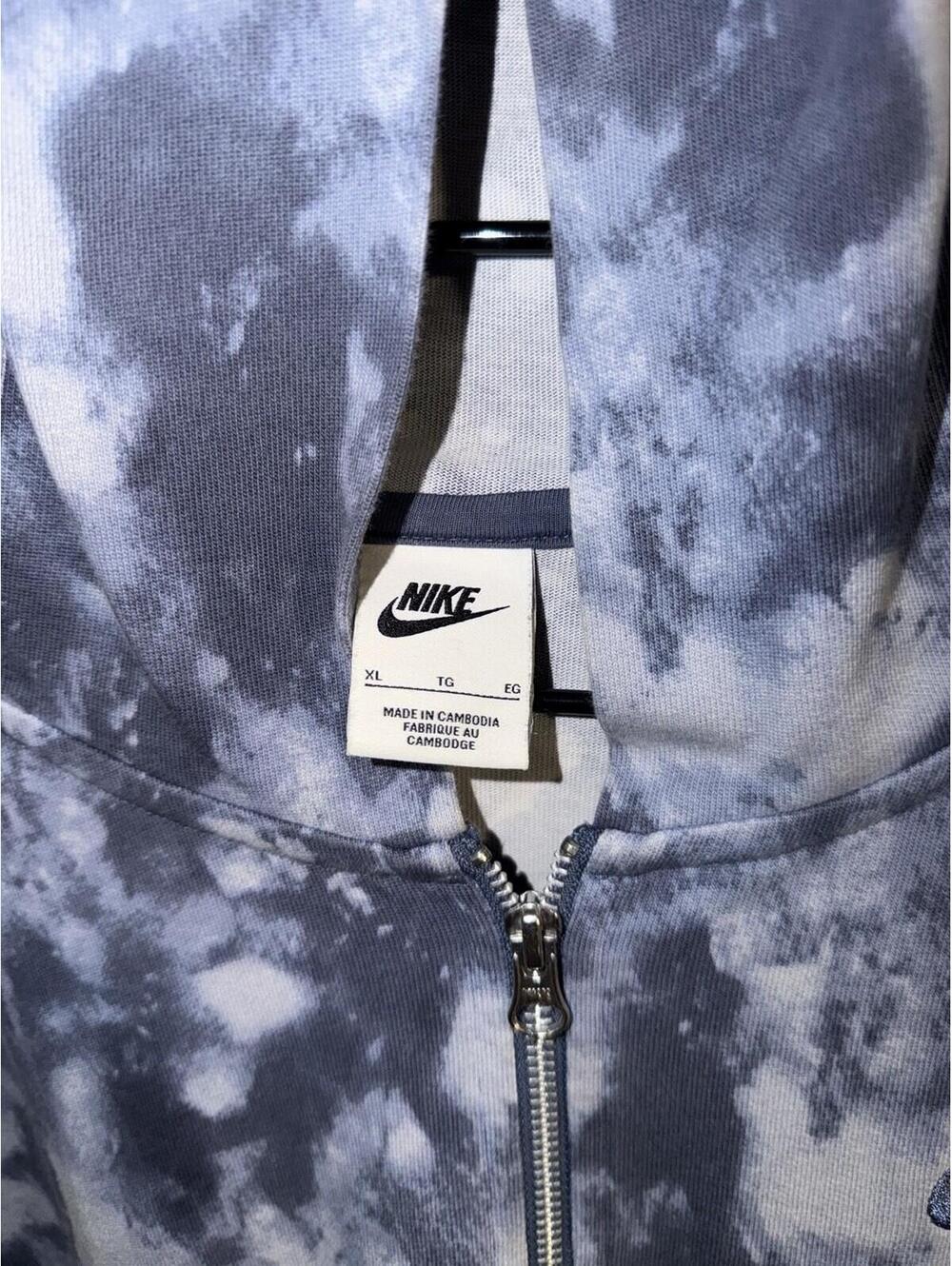 Size XL Nike  Women's Blue Multi Wave Dye Jersey Full-Zip Hoodie Cropped - Picture 2 of 8